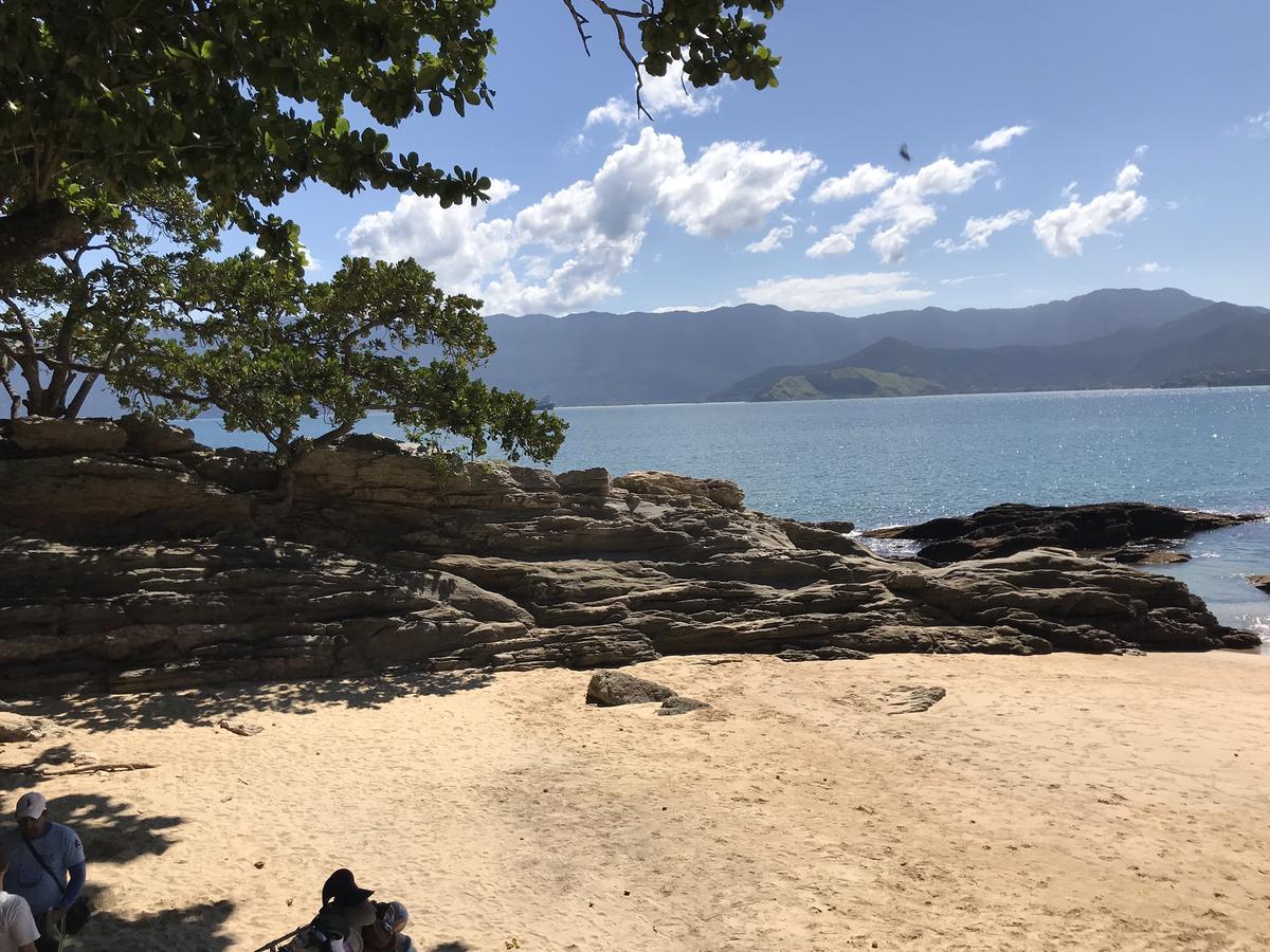 Вілла Bangalo Em Ilhabela/Yacamim Екстер'єр фото